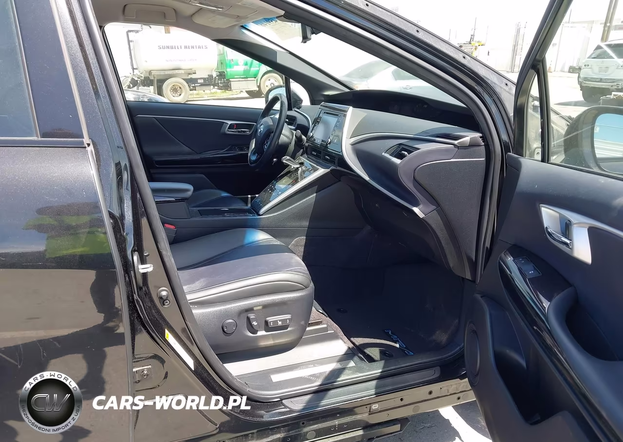 2018 Toyota Mirai VIN:JTDBVRBD3JA004957 - 5