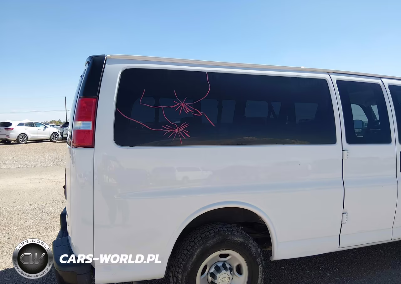 2019 Chevrolet Express 3500 Ls VIN:1GAZGNFG2K1345752 - 15