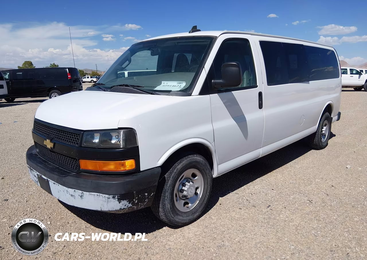 2019 Chevrolet Express 3500 Ls VIN:1GAZGNFG2K1345752 - 2