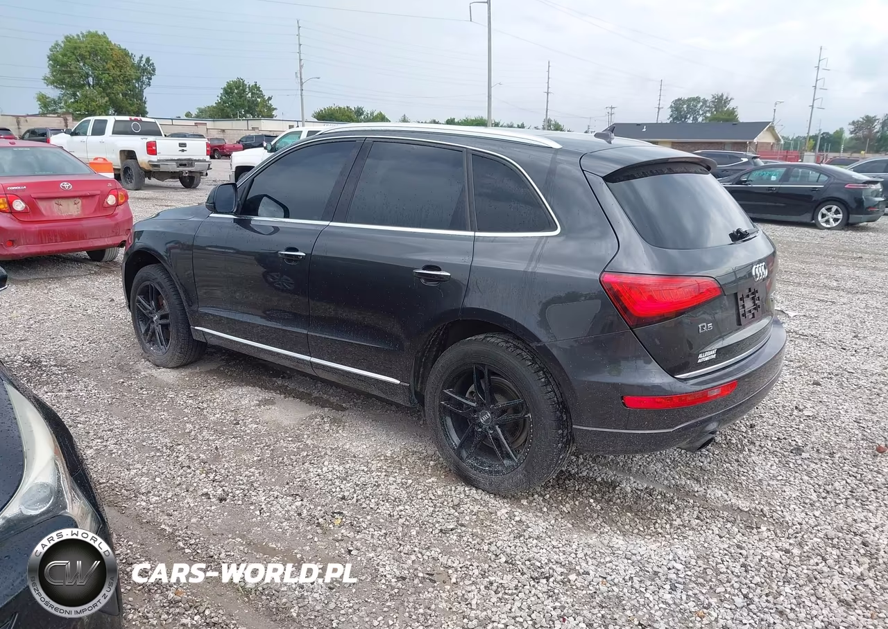 2016 Audi Q5 2.0T Premium VIN:WA1L2AFP0GA017204 - 3