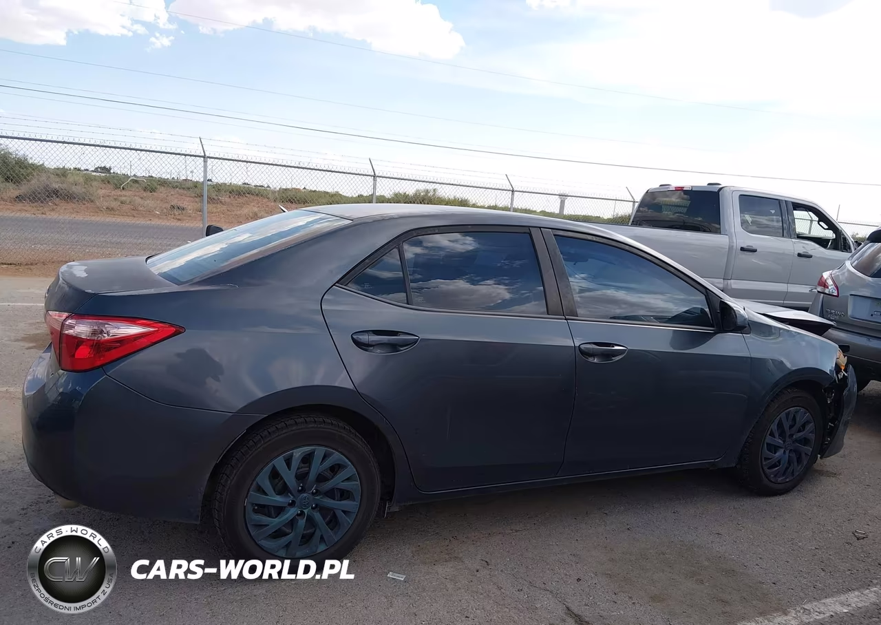 2019 Toyota Corolla Le VIN:5YFBURHE5KP881482 - 13