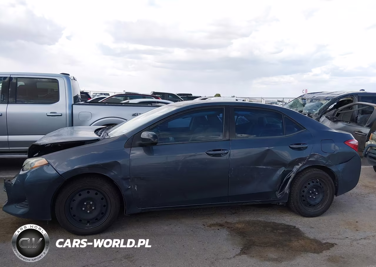 2019 Toyota Corolla Le VIN:5YFBURHE5KP881482 - 14