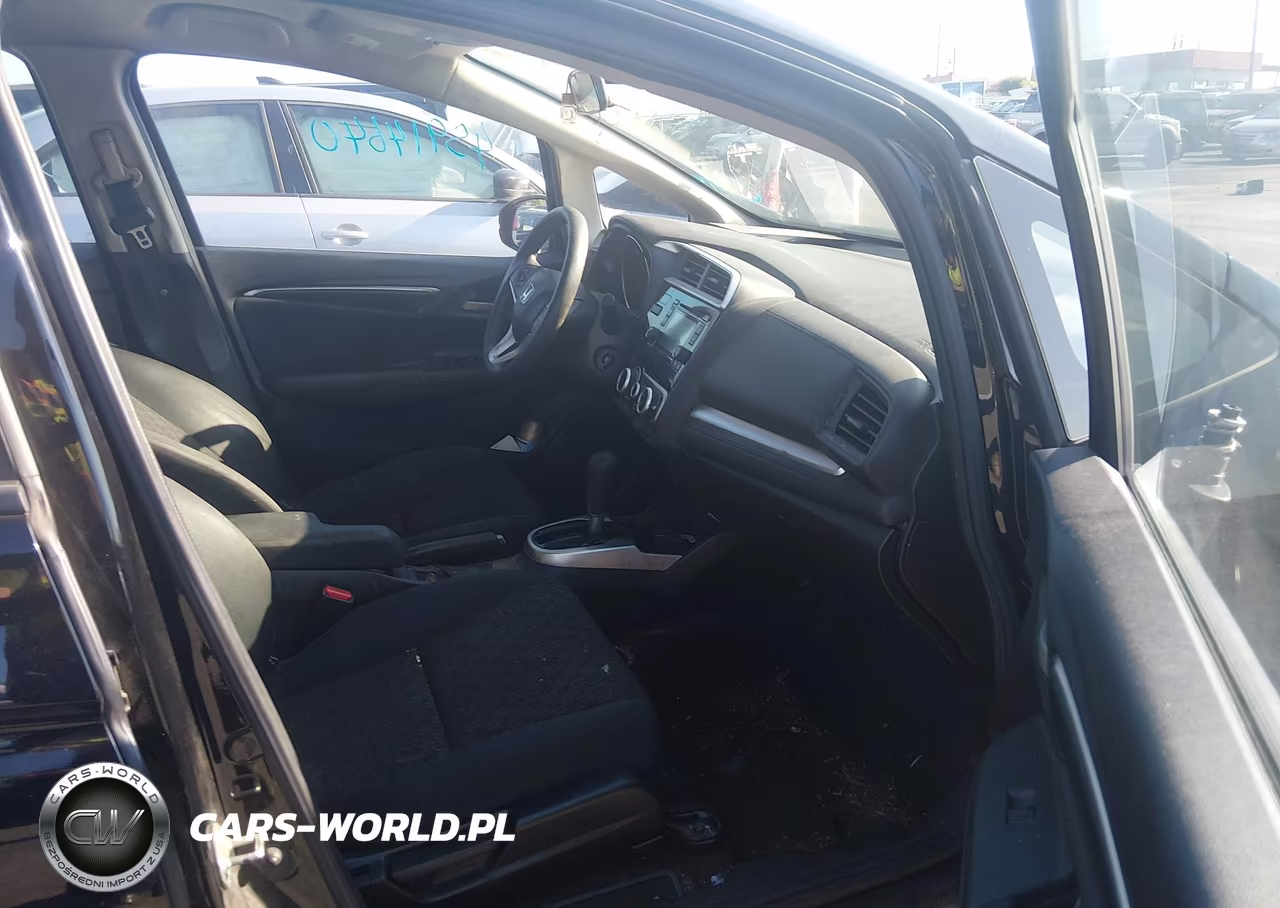 2017 Honda Fit Lx VIN:JHMGK5H59HS020302 - 5