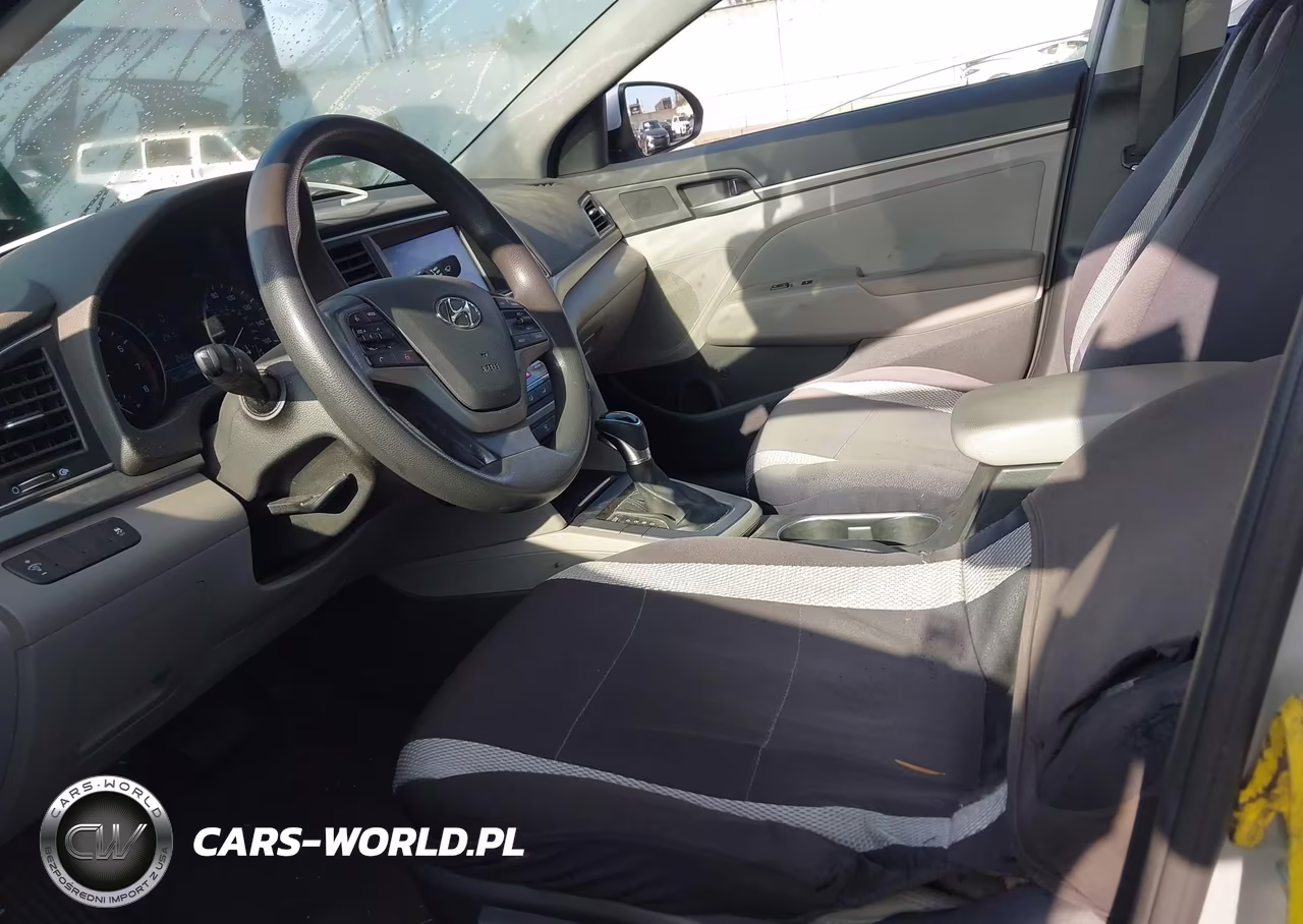 2017 Hyundai Elantra Se VIN:5NPD84LF6HH138299 - 17