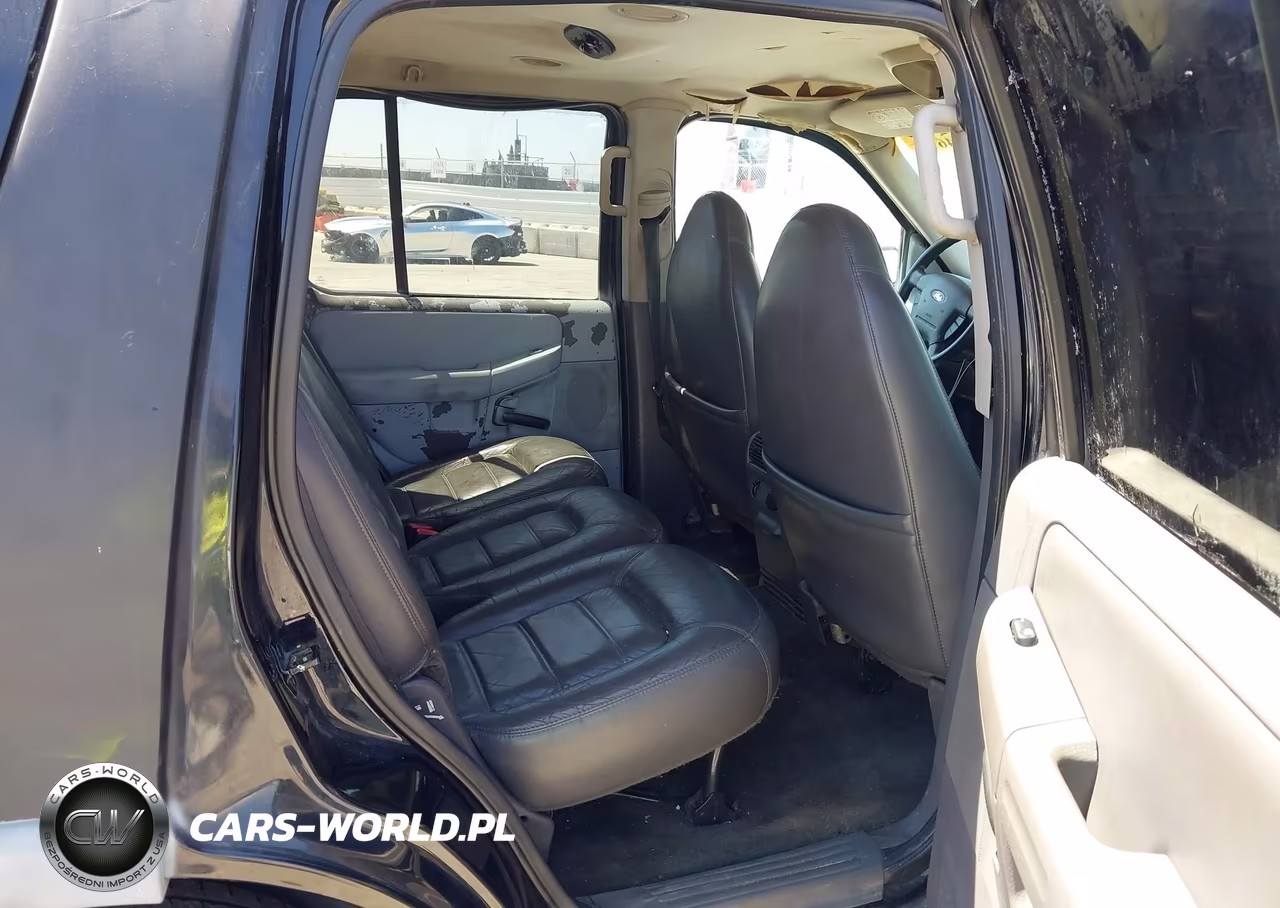 2002 Ford Explorer Xlt VIN:1FMZU63E22ZB80307 - 8