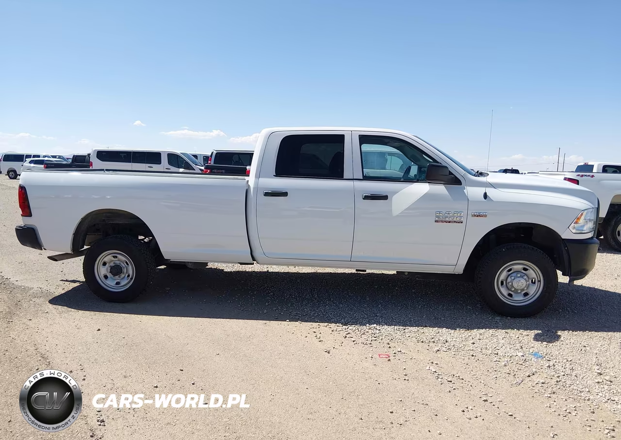 2018 Ram 2500 Tradesman 4X4 8' Box VIN:3C6TR5HT9JG287597 - 16
