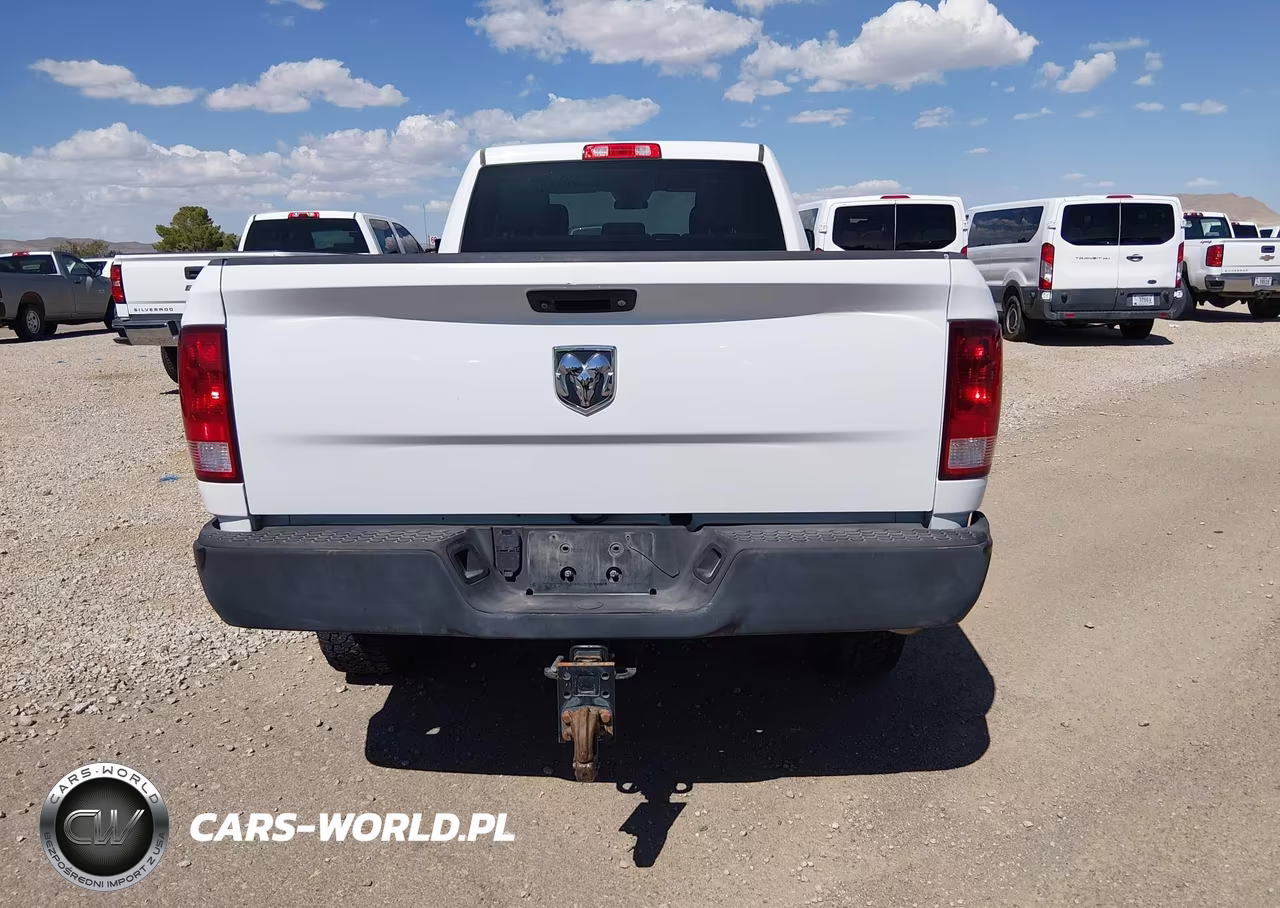 2018 Ram 2500 Tradesman 4X4 8' Box VIN:3C6TR5HT9JG287597 - 19