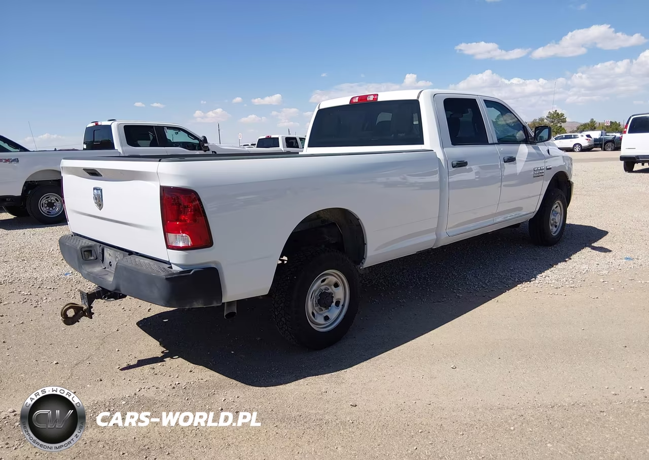 2018 Ram 2500 Tradesman 4X4 8' Box VIN:3C6TR5HT9JG287597 - 4