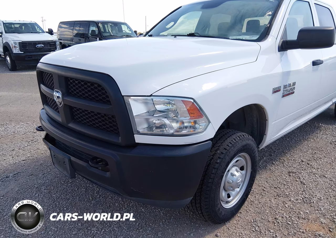2018 Ram 2500 Tradesman 4X4 8' Box VIN:3C6TR5HT9JG287597 - 6