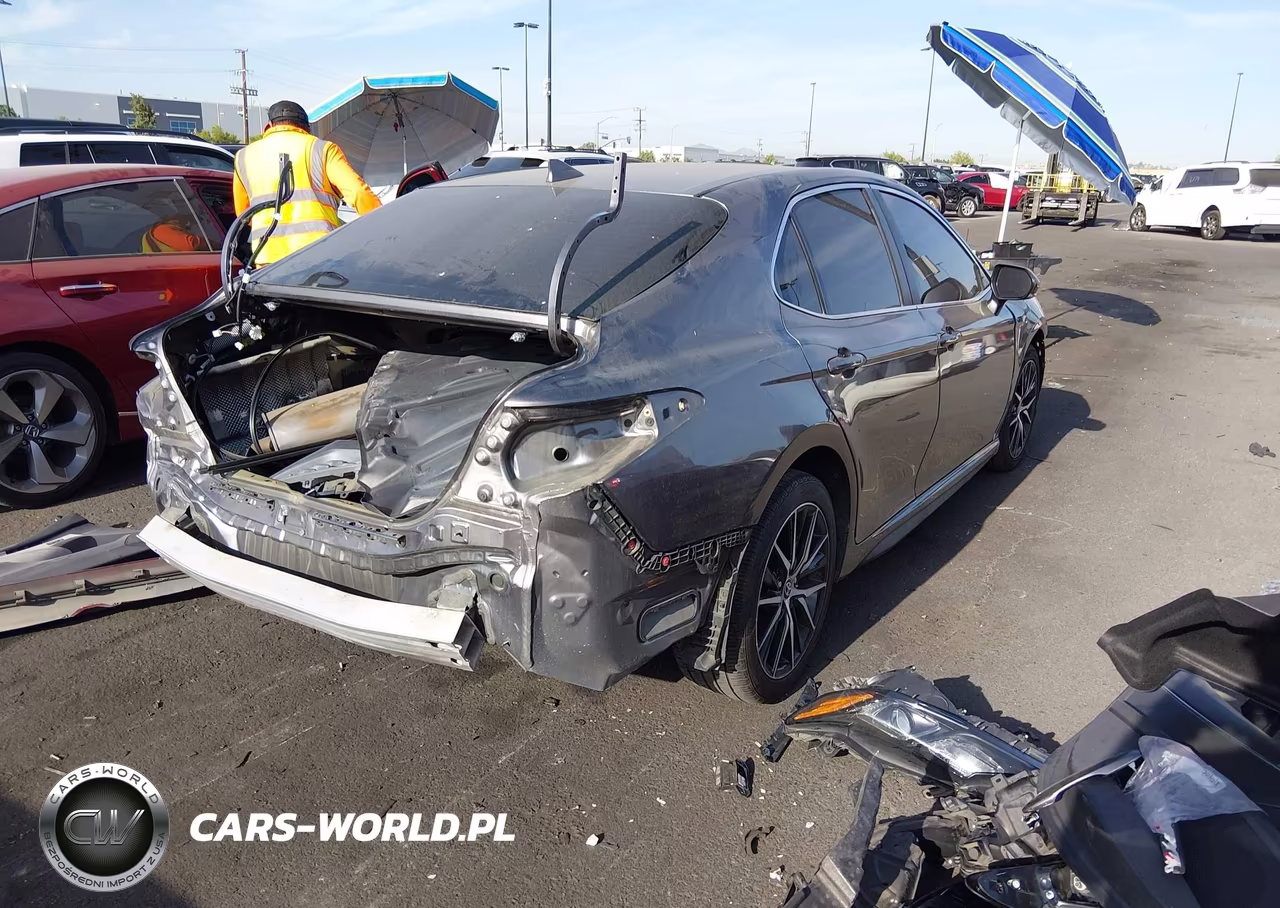 2022 Toyota Camry Se VIN:4T1G11AK2NU641082 - 4