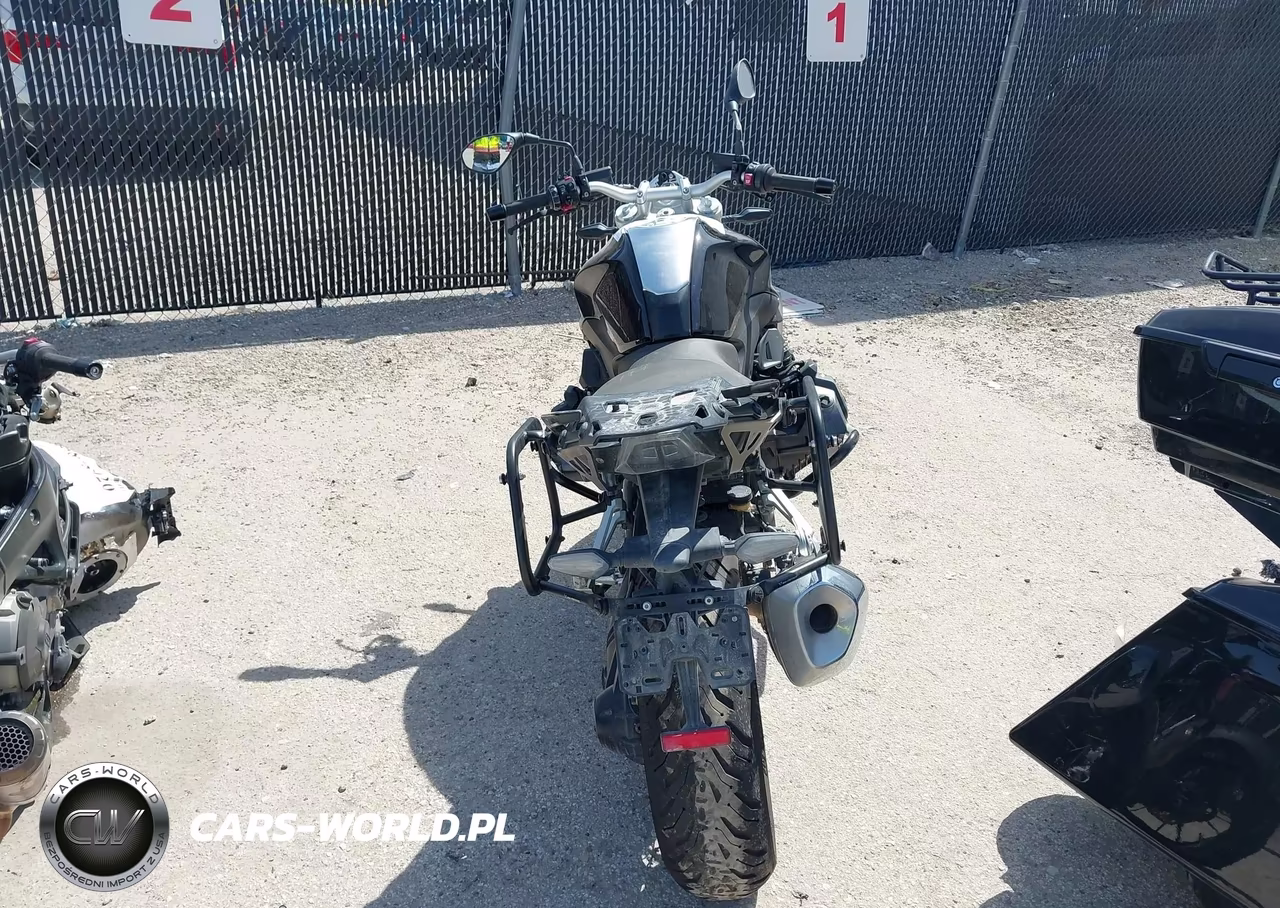 2023 BMW R 1250 R VIN:WB10M7305P6H82456 - 6