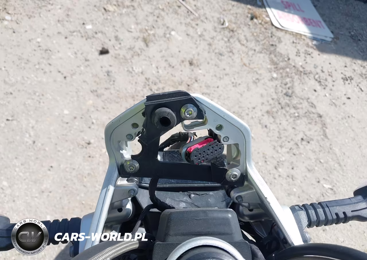 2023 BMW R 1250 R VIN:WB10M7305P6H82456 - 7