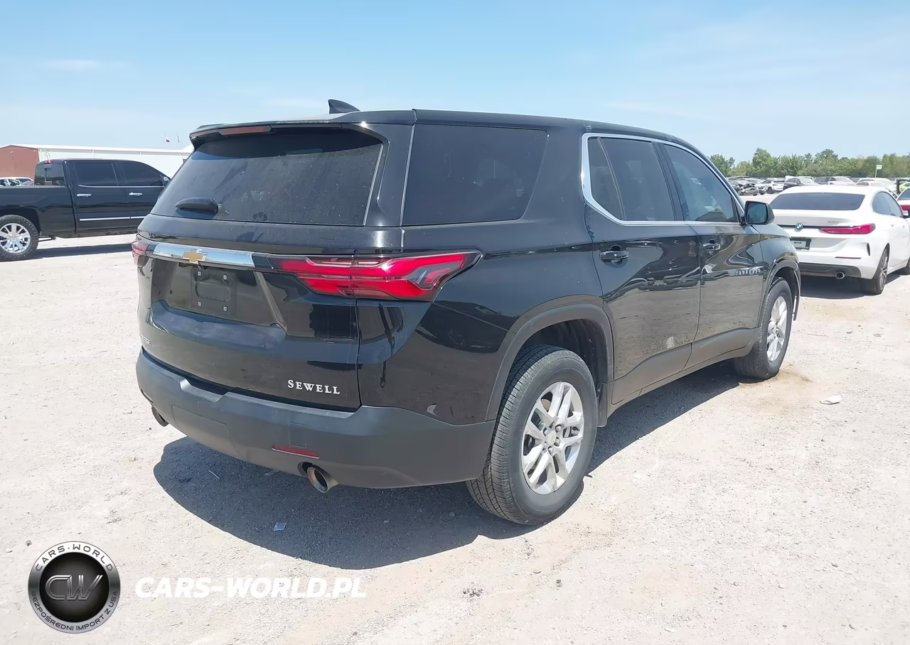 2022 Chevrolet Traverse Fwd Ls VIN:1GNERFKW6NJ123911 - 4