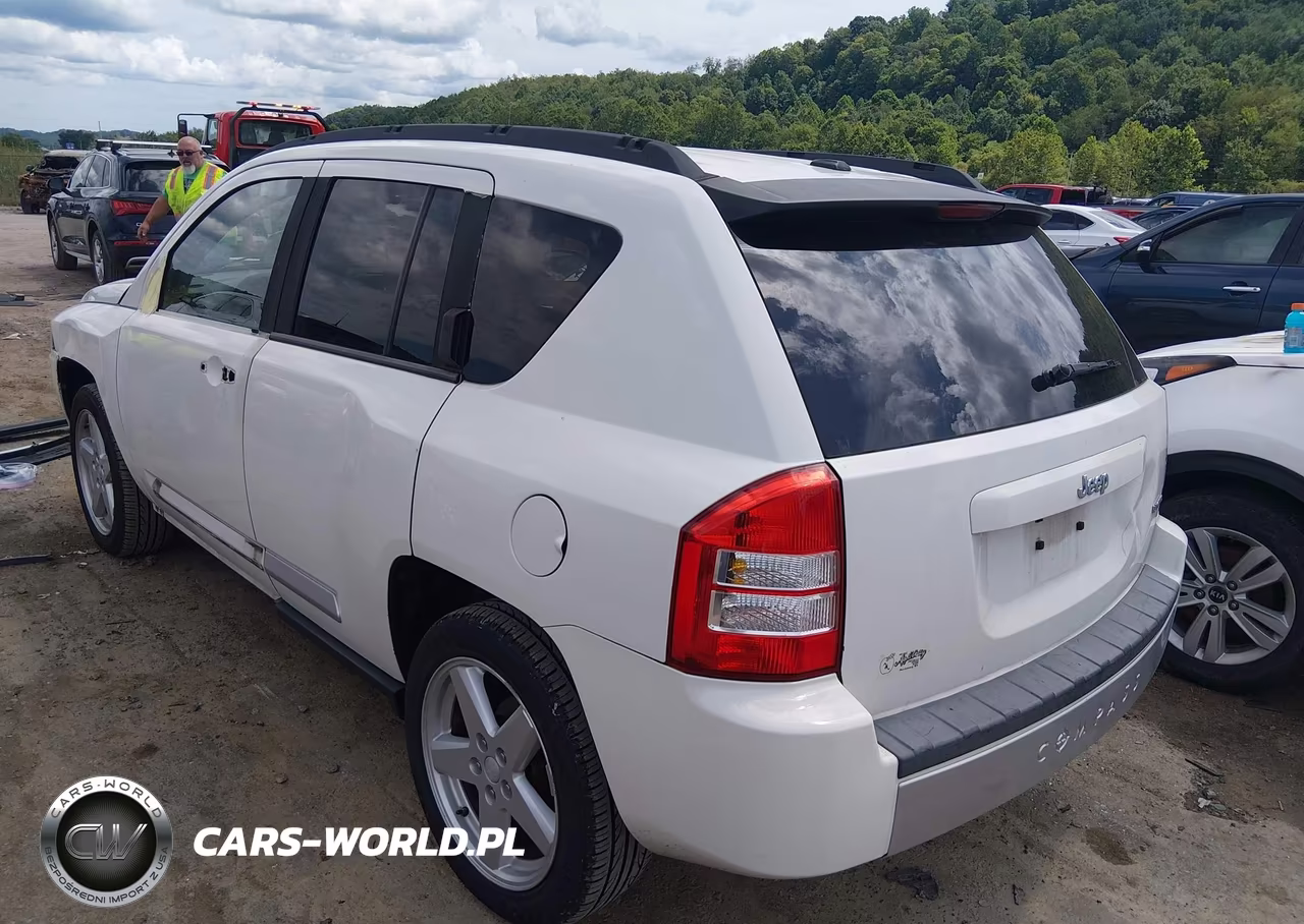 2010 Jeep Compass Limited VIN:1J4NT5FB5AD537907 - 3