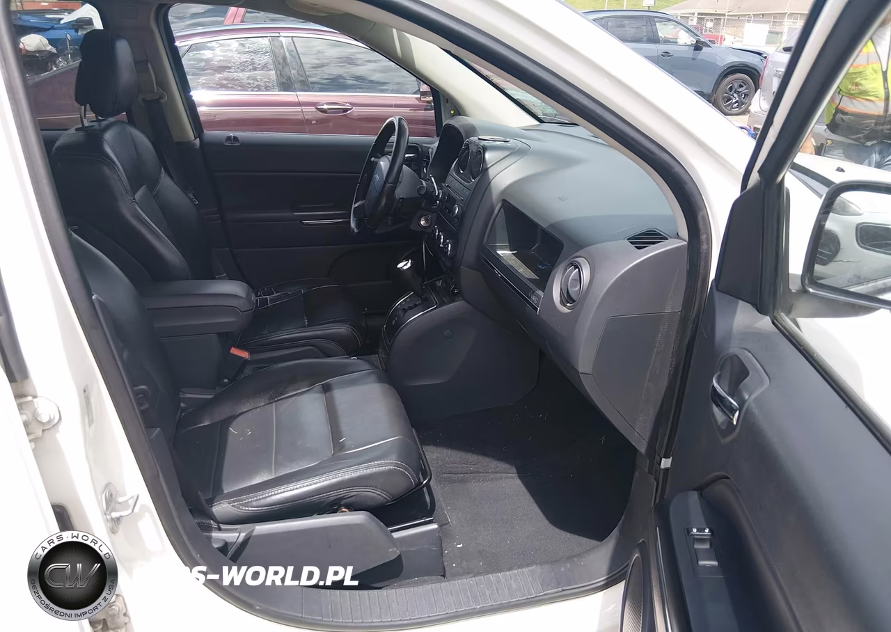 2010 Jeep Compass Limited VIN:1J4NT5FB5AD537907 - 5