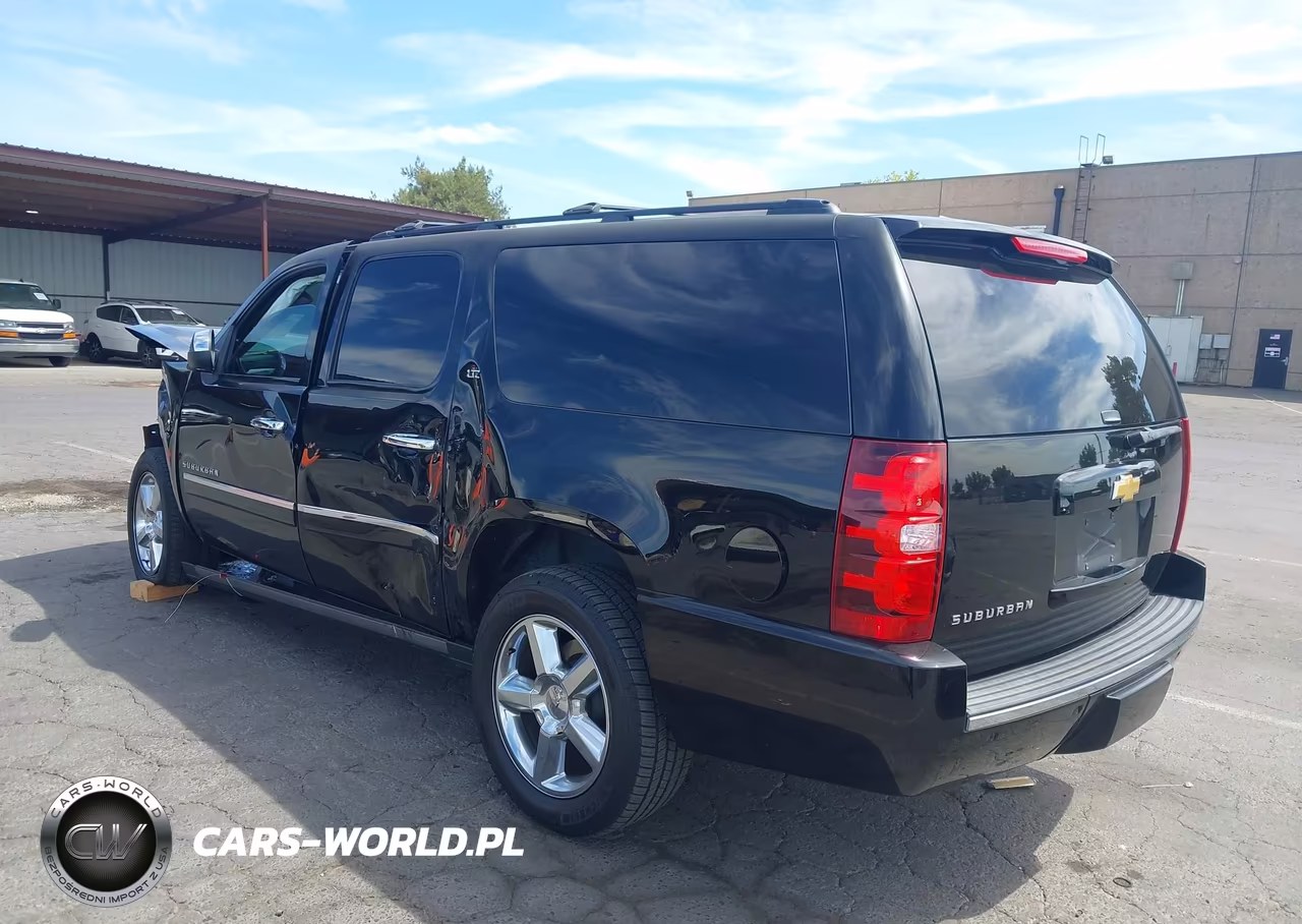 2013 Chevrolet Suburban Ltz VIN:1GNSKKE74DR289509 - 3