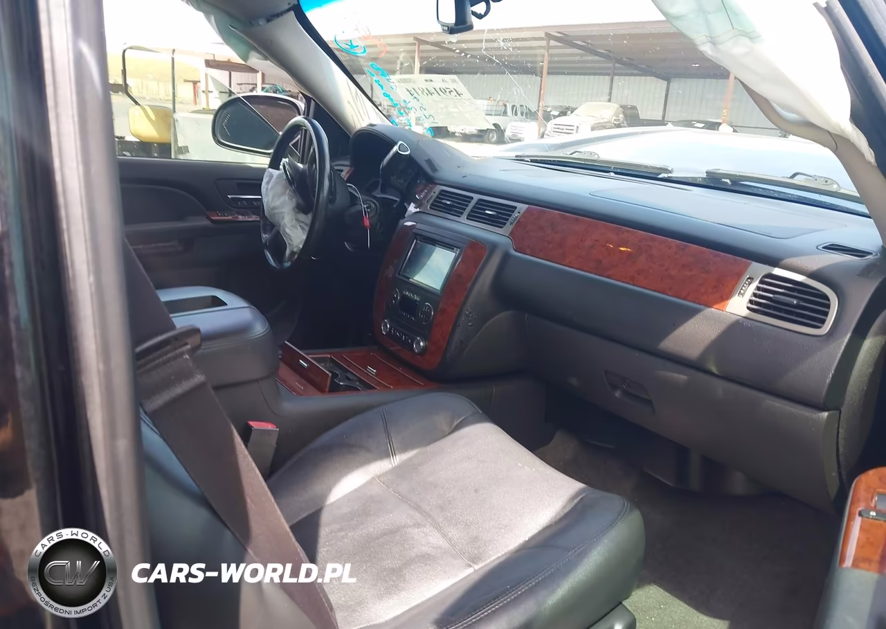 2013 Chevrolet Suburban Ltz VIN:1GNSKKE74DR289509 - 5