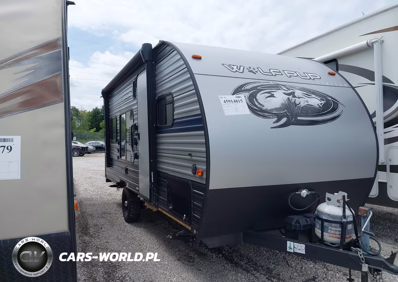 2019 Forest River Cherokee Wolf Pup 18Rjb Toyhauler Travel Trailer