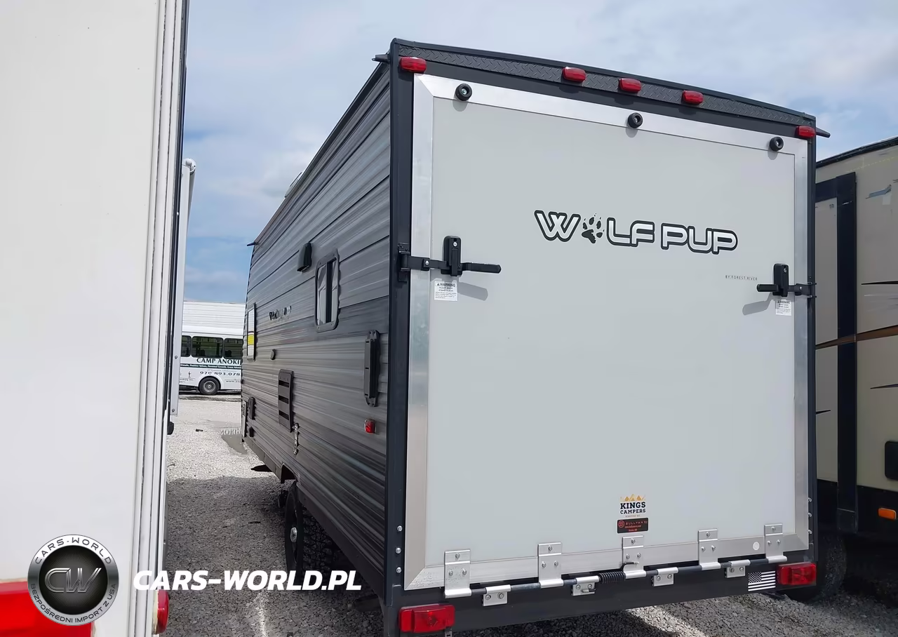 2019 Forest River Cherokee Wolf Pup 18Rjb Toyhauler Travel Trailer VIN:5ZT2CKGC5KY003085 - 3