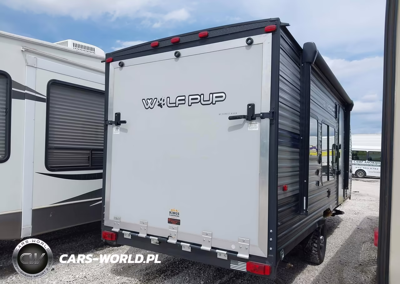 2019 Forest River Cherokee Wolf Pup 18Rjb Toyhauler Travel Trailer VIN:5ZT2CKGC5KY003085 - 4