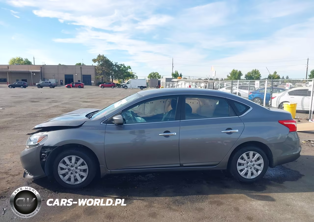 2016 Nissan Sentra S VIN:3N1AB7AP8GY313836 - 14