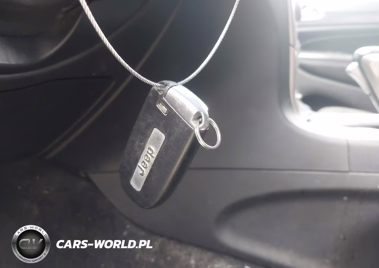 2021 Jeep Grand Cherokee Laredo E 4X4 VIN:1C4RJFAG3MC830298 - 11