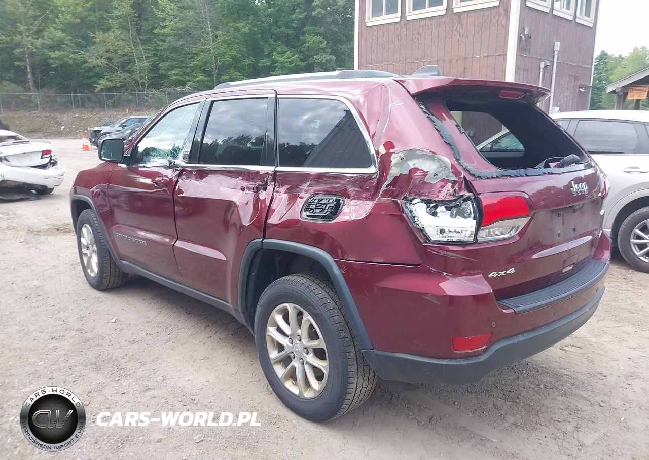 2021 Jeep Grand Cherokee Laredo E 4X4 VIN:1C4RJFAG3MC830298 - 3
