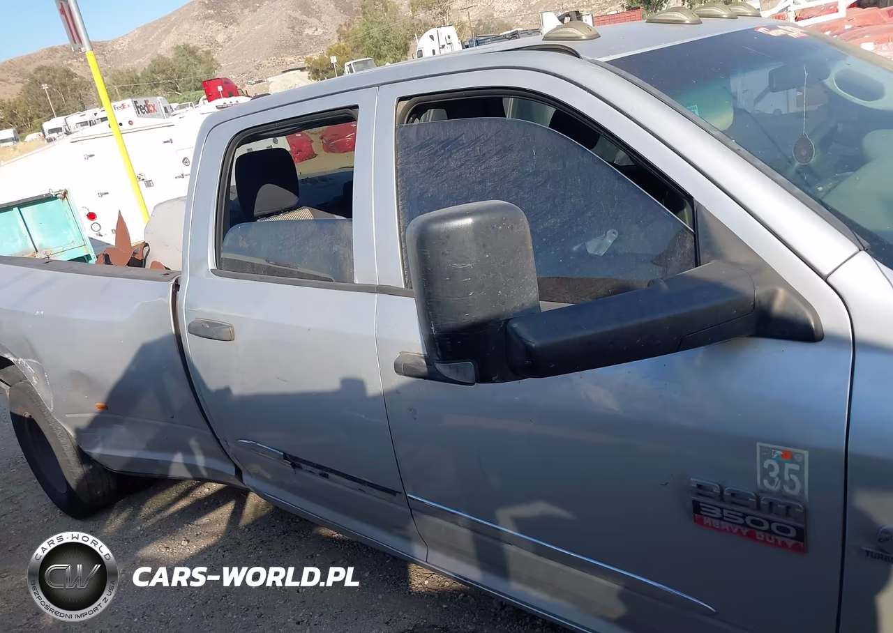 2012 Ram 3500 St VIN:3C63DPGL2CG327713 - 14
