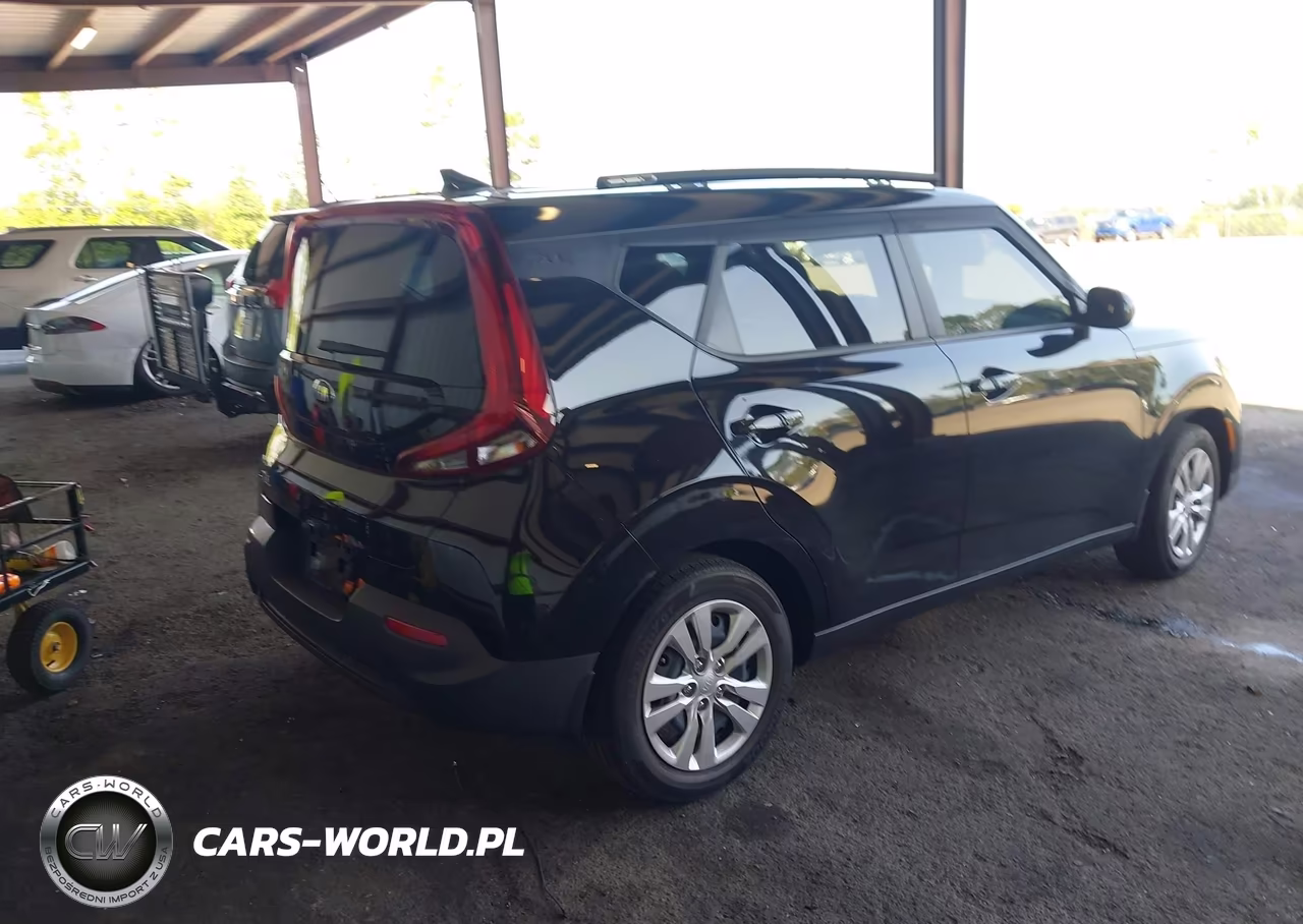 2021 Kia Soul Lx VIN:KNDJ23AU1M7139357 - 4