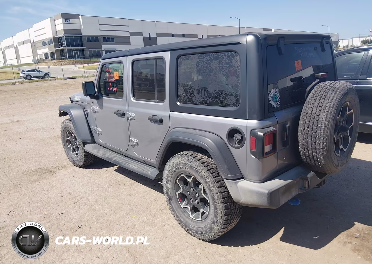 2019 Jeep Wrangler Unlimited Sport 4X4 VIN:1C4HJXDN1KW589591 - 3