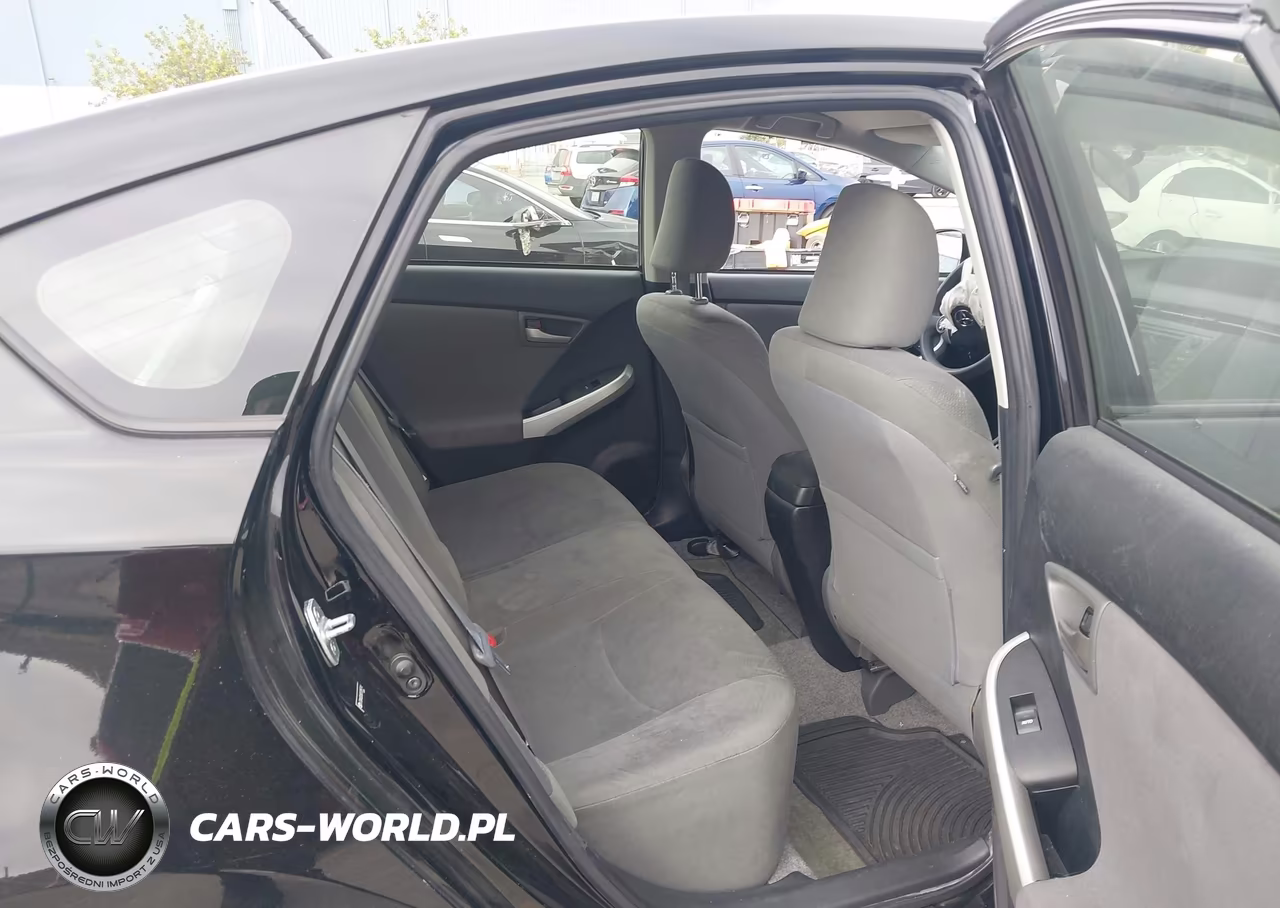 2012 Toyota Prius Two VIN:JTDKN3DU8C5389714 - 8