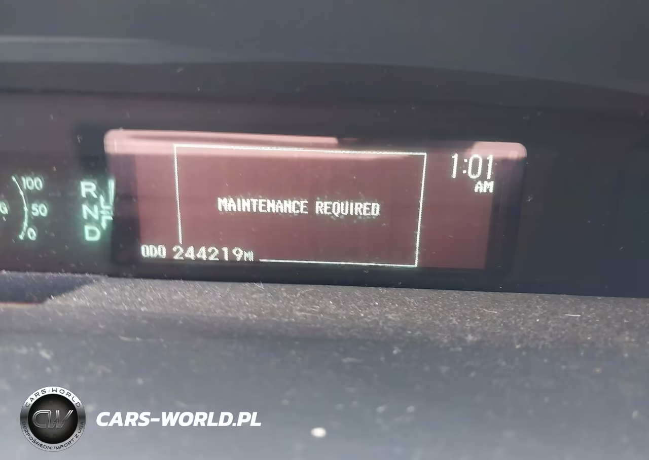 2014 Toyota Prius Two VIN:JTDKN3DUXE1741153 - 15