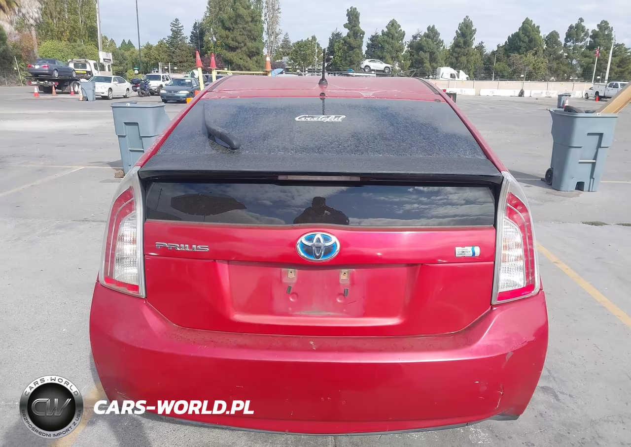 2012 Toyota Prius Two VIN:JTDKN3DU3C1506820 - 16