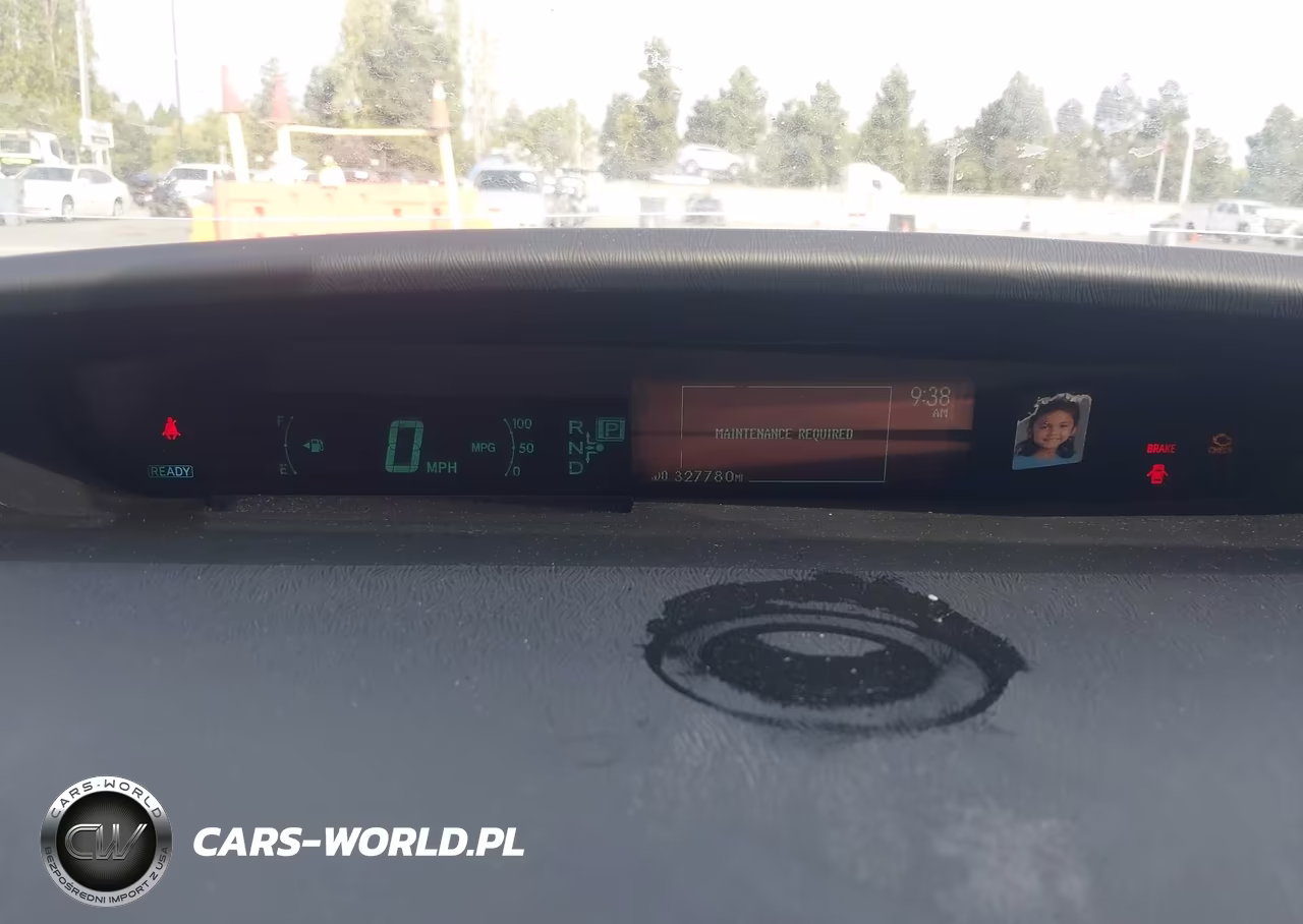 2012 Toyota Prius Two VIN:JTDKN3DU3C1506820 - 7