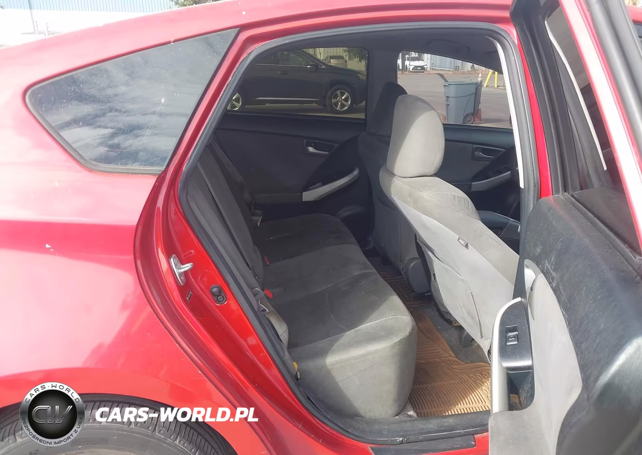 2012 Toyota Prius Two VIN:JTDKN3DU3C1506820 - 8