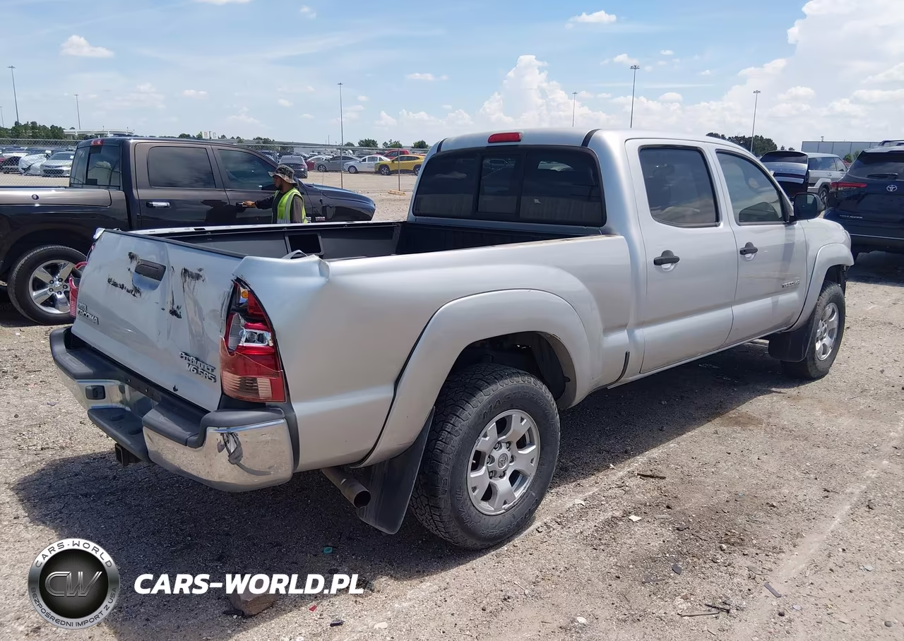 2006 Toyota Tacoma Prerunner V6 VIN:3TMKU72N46M009417 - 4