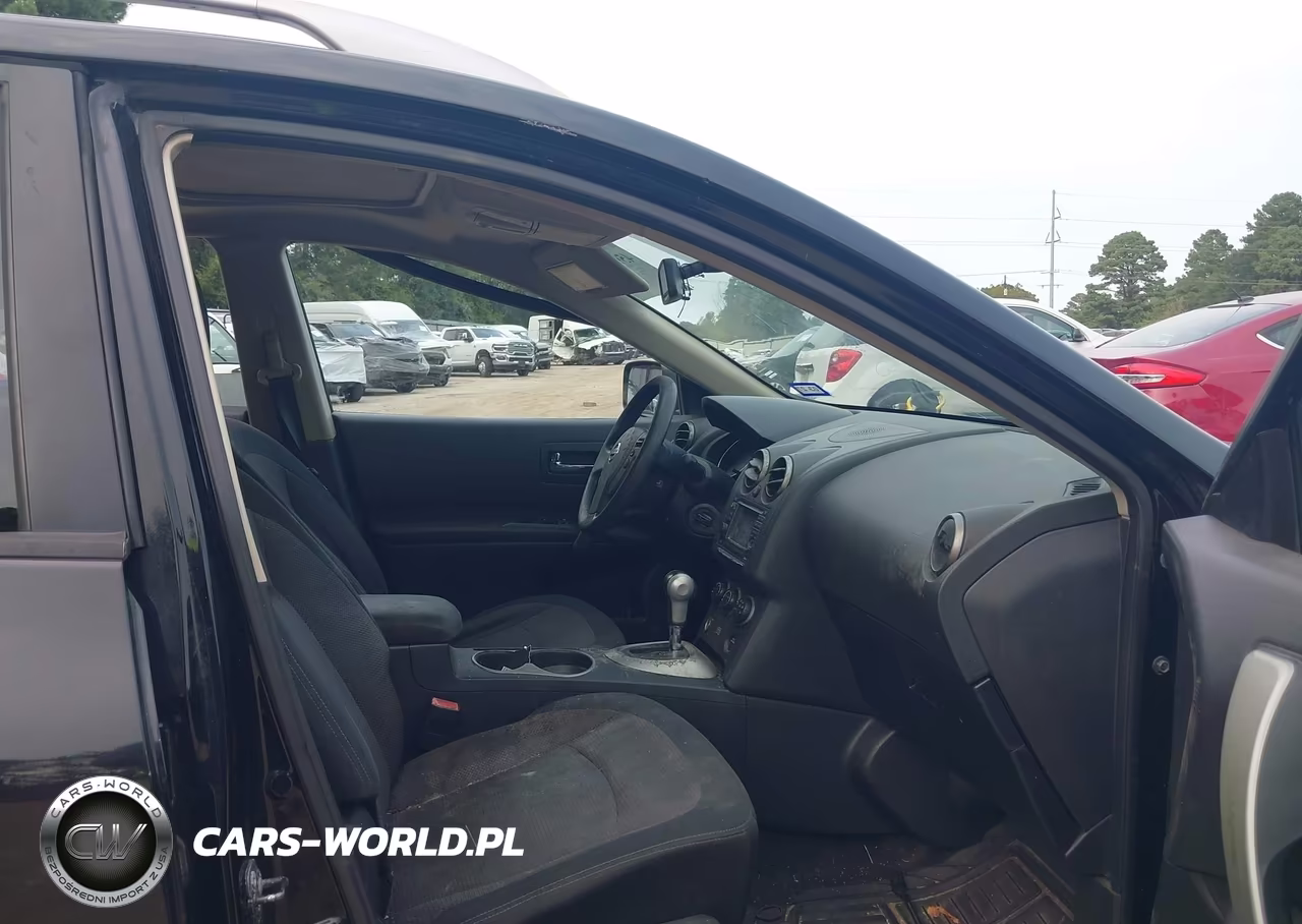 2011 Nissan Rogue Sv VIN:JN8AS5MV6BW670982 - 5