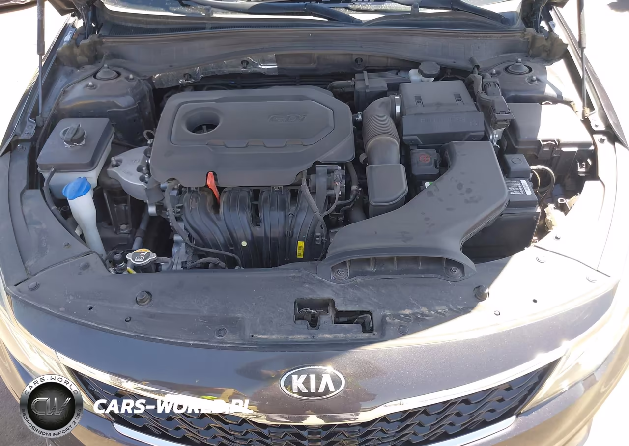 2019 Kia Optima S VIN:5XXGT4L32KG327780 - 10