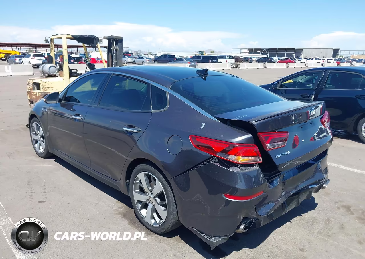 2019 Kia Optima S VIN:5XXGT4L32KG327780 - 3
