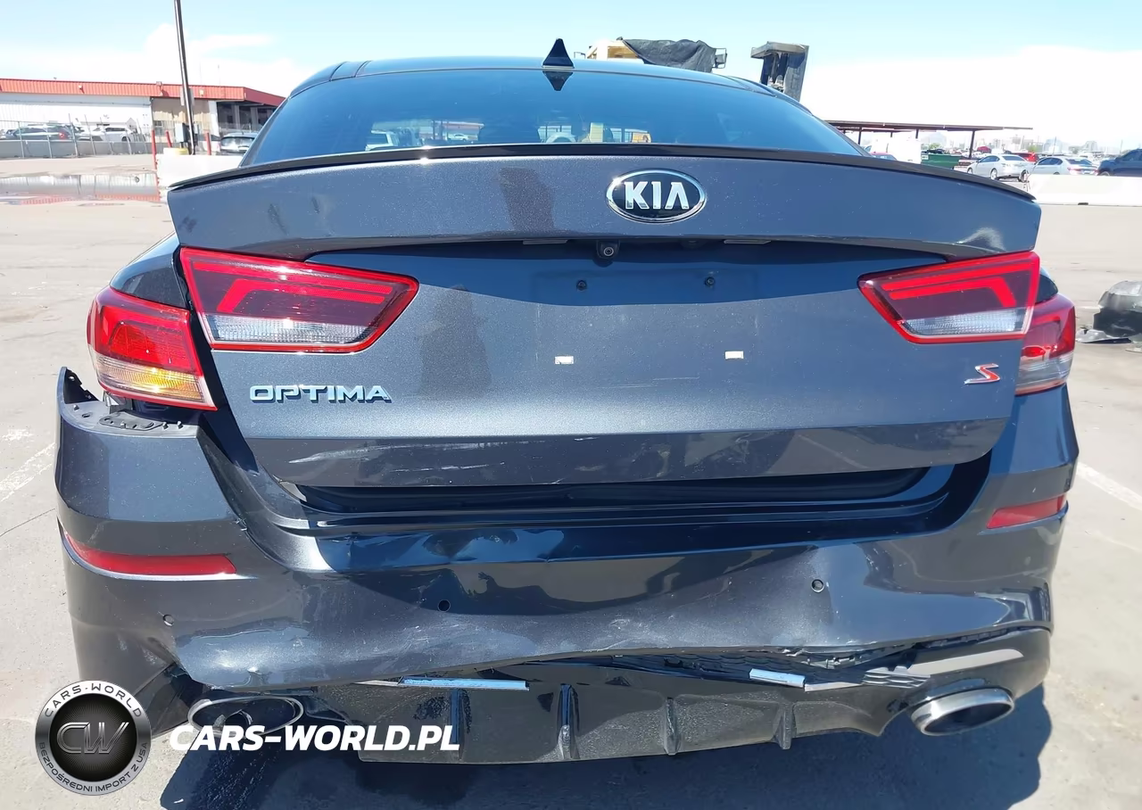 2019 Kia Optima S VIN:5XXGT4L32KG327780 - 6