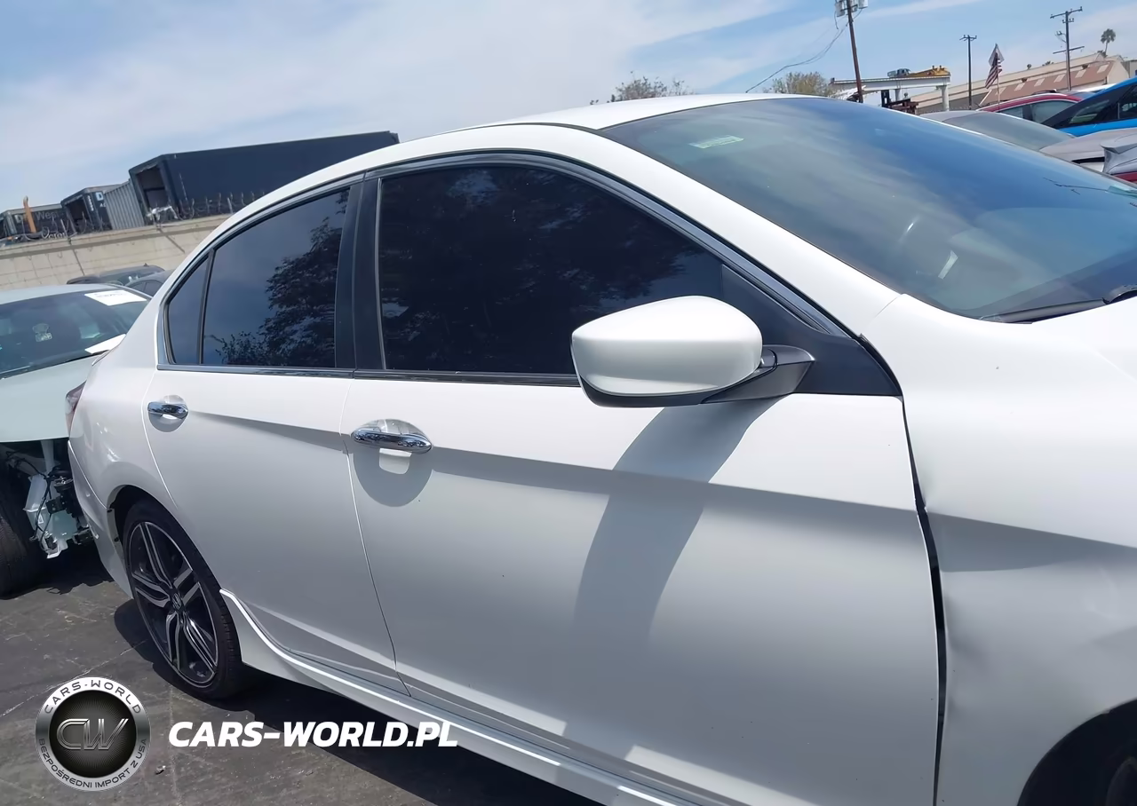 2016 Honda Accord Sport VIN:1HGCR2F56GA190409 - 13