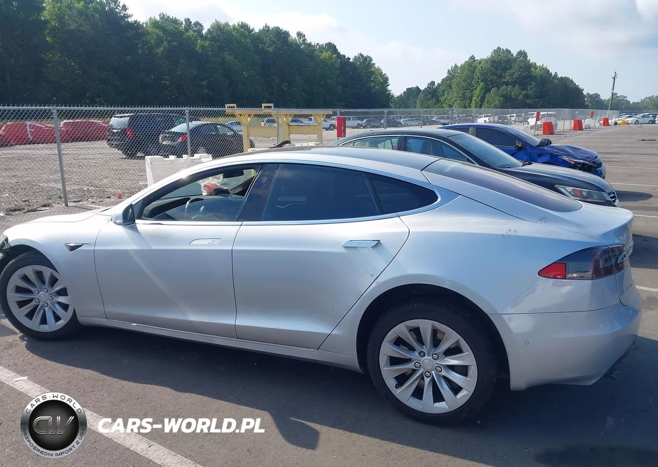 2017 Tesla Model S 60-75 VIN:5YJSA1E18HF204622 - 14