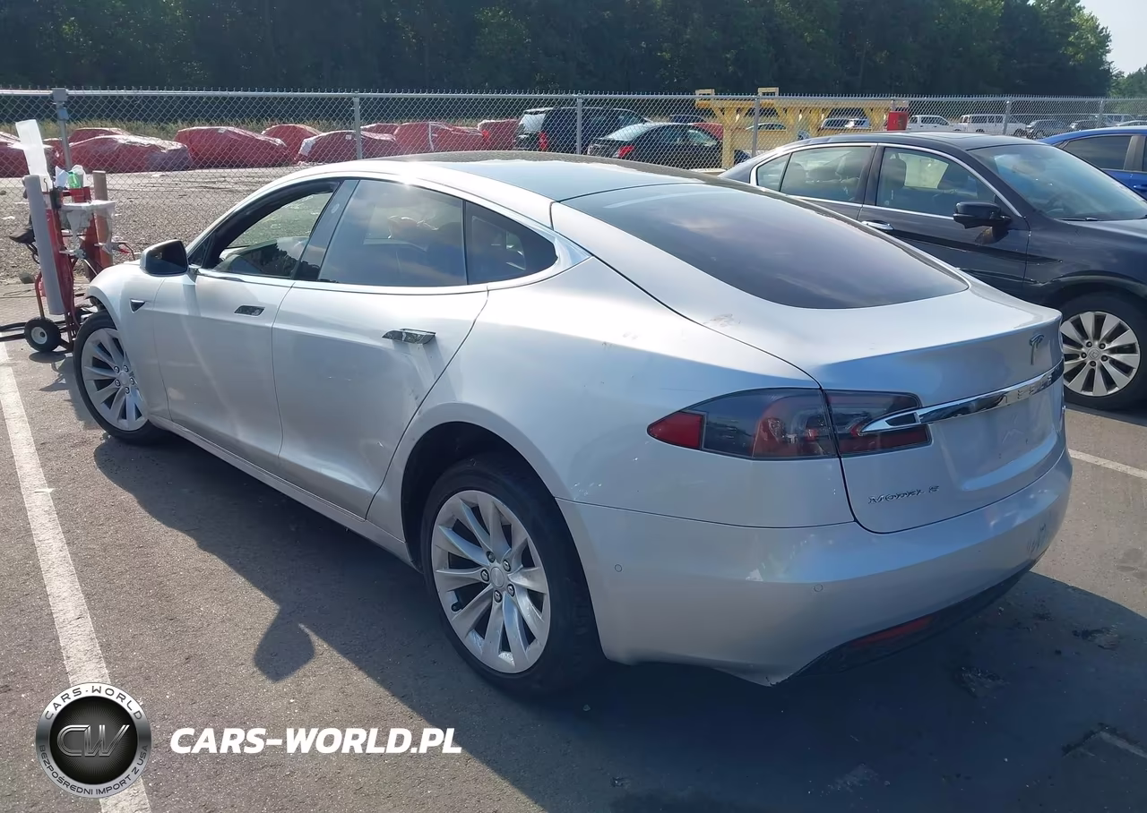 2017 Tesla Model S 60-75 VIN:5YJSA1E18HF204622 - 3