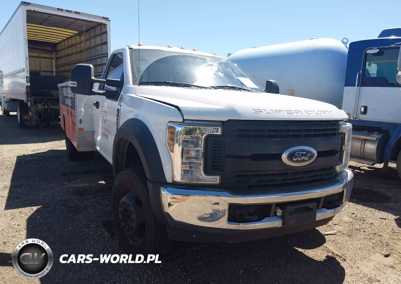 2019 Ford F-450 Chassis Xl