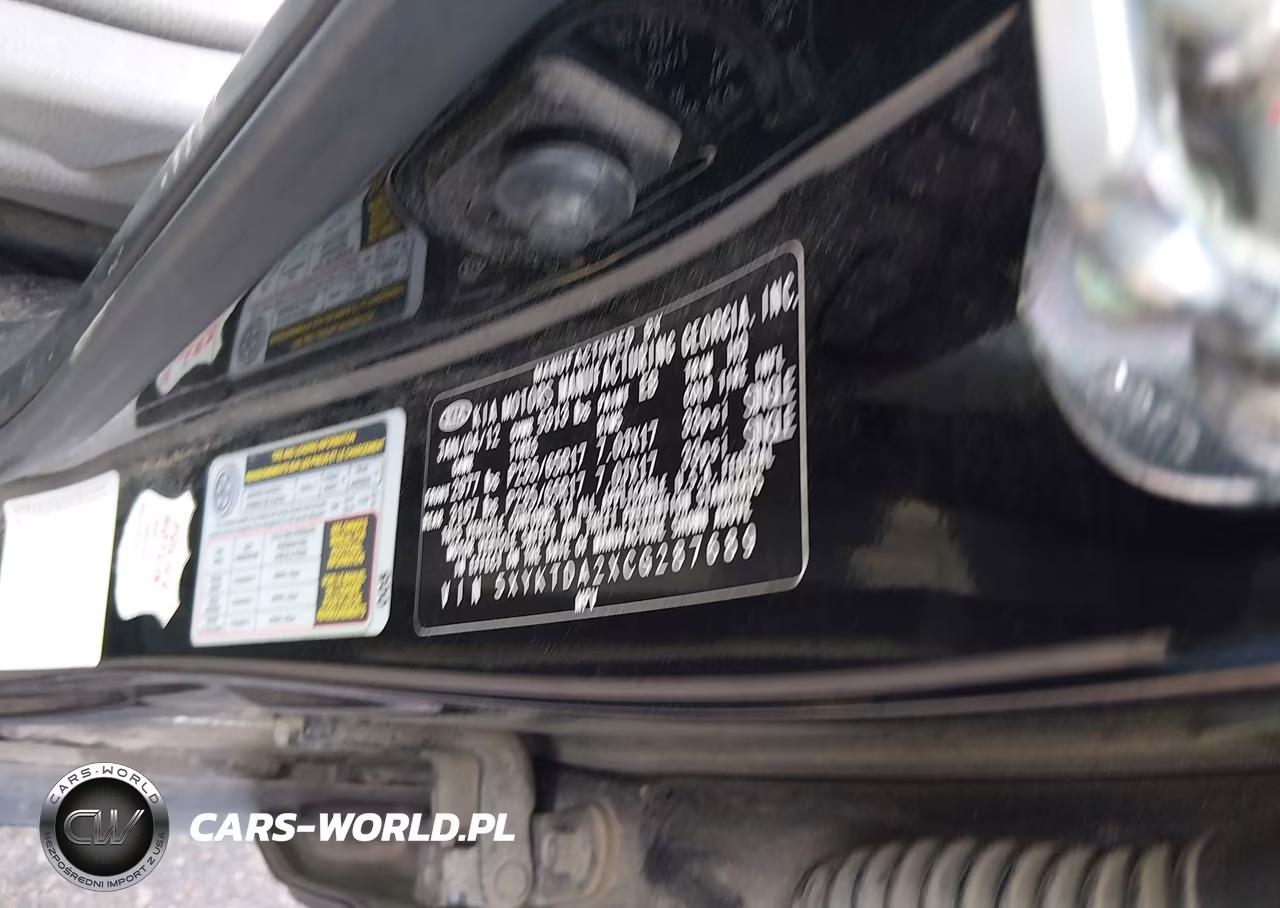 2012 Kia Sorento Lx V6 VIN:5XYKTDA2XCG287689 - 9