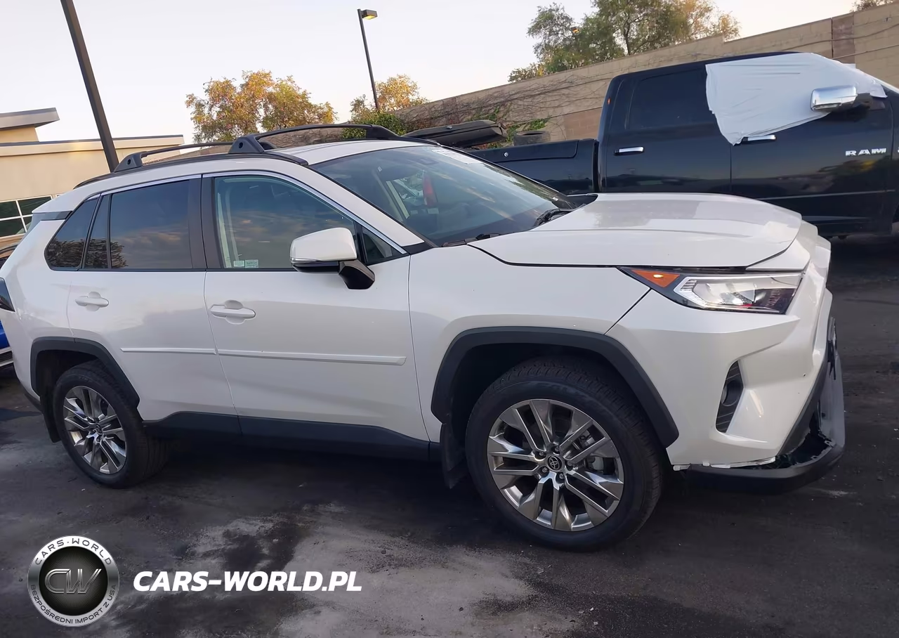 2021 Toyota Rav4 Xle Premium VIN:2T3A1RFV7MW226272 - 14