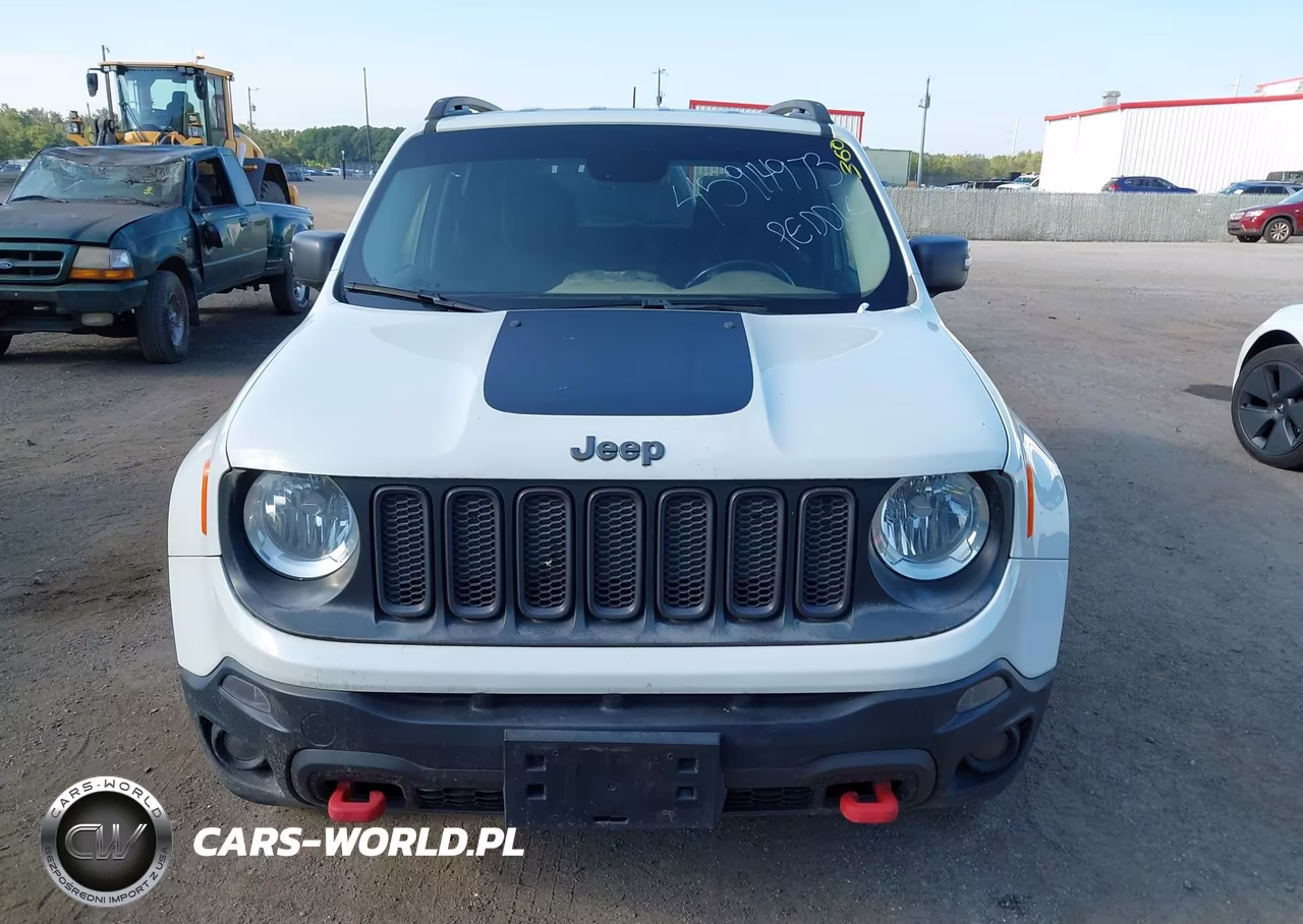 2017 Jeep Renegade Trailhawk VIN:ZACCJBCB1HPE45601 - 12
