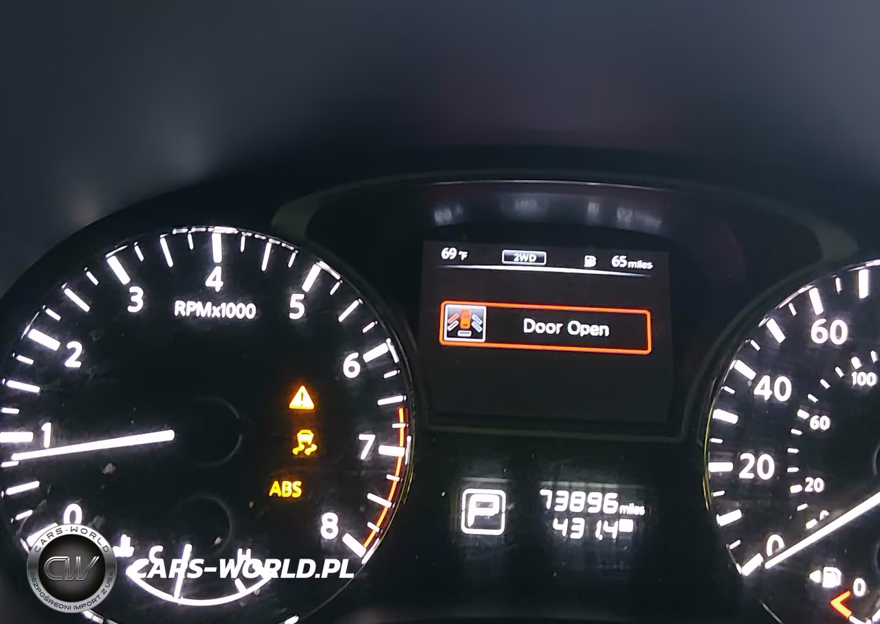 2015 Nissan Pathfinder S VIN:5N1AR2MM1FC684921 - 7