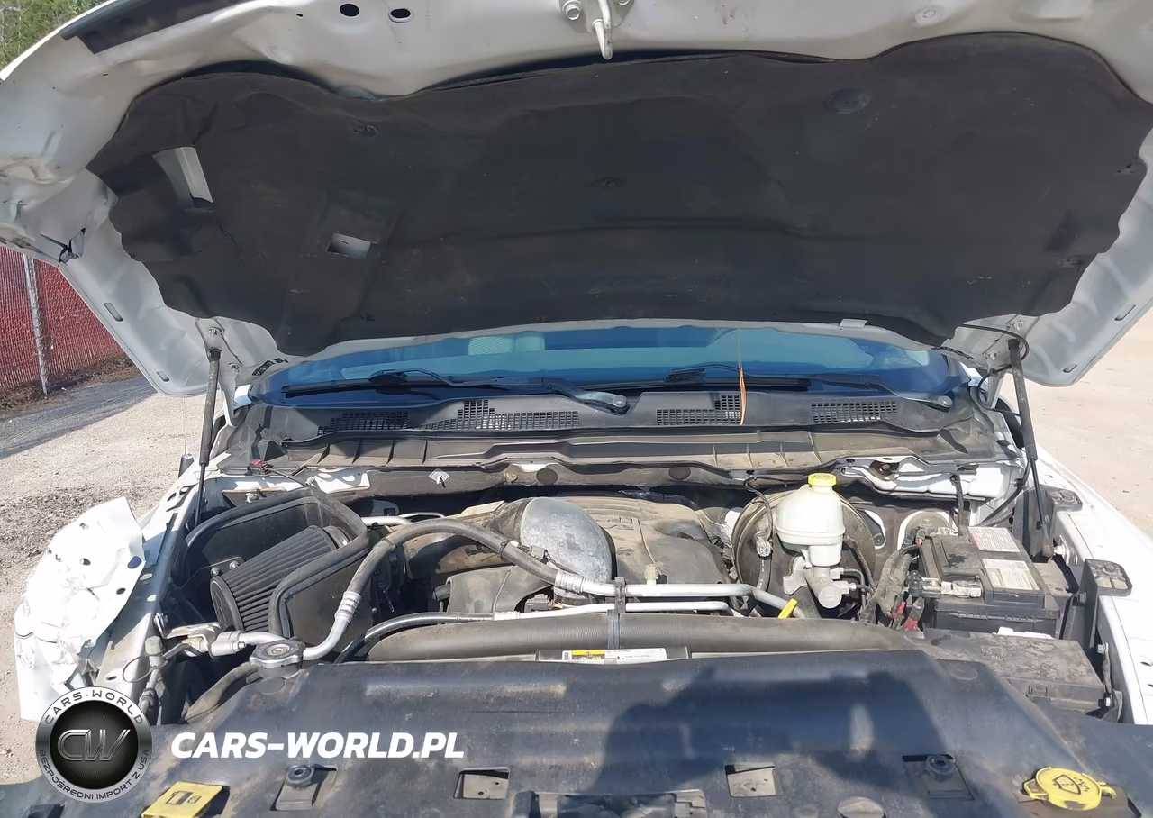 2015 Ram 1500 Express VIN:1C6RR7KT3FS599560 - 10