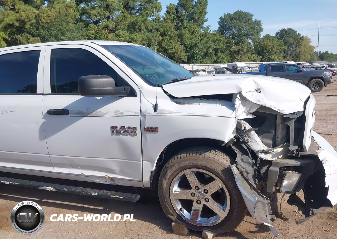 2015 Ram 1500 Express VIN:1C6RR7KT3FS599560 - 18